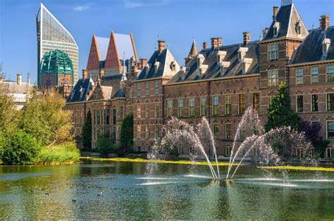 The Hague Travel and City Guide .